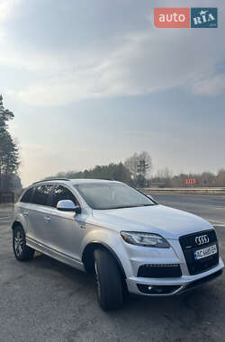 Внедорожник / Кроссовер Audi Q7 2012 в 
