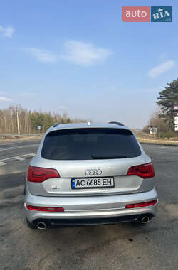 Внедорожник / Кроссовер Audi Q7 2012 в 