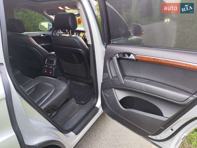 Внедорожник / Кроссовер Audi Q7 2010 в Черновцах фото 9 Внедорожник / Кроссовер Audi Q7 2010 в Черновцах