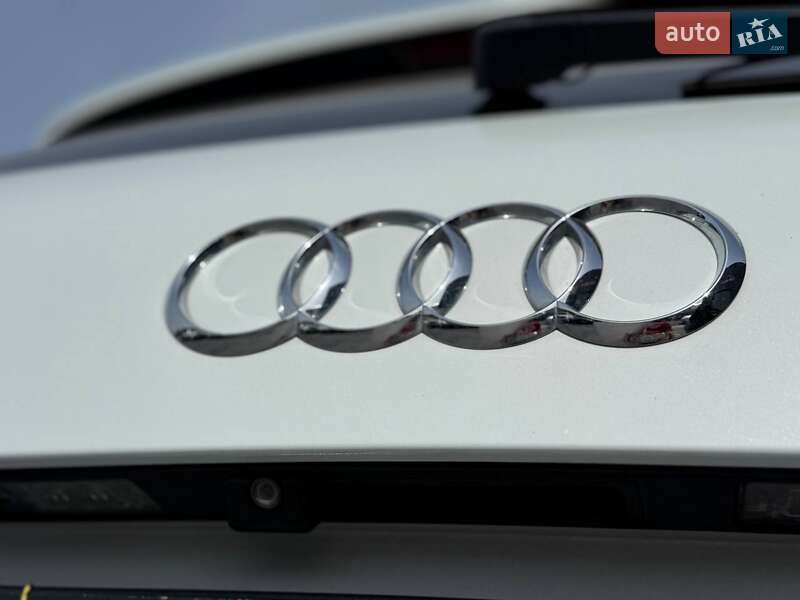 Внедорожник / Кроссовер Audi Q7 2015 в Ровно