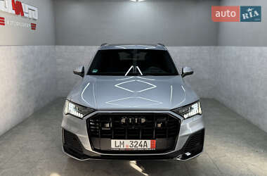 Внедорожник / Кроссовер Audi Q7 2020 в 