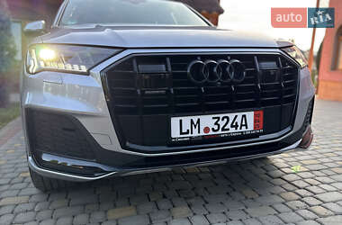 Внедорожник / Кроссовер Audi Q7 2020 в 