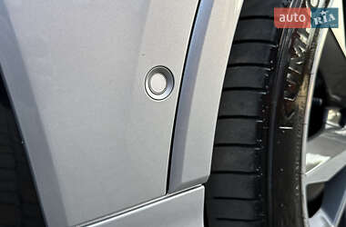 Внедорожник / Кроссовер Audi Q7 2020 в 