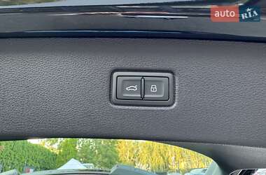 Внедорожник / Кроссовер Audi Q7 2024 в 