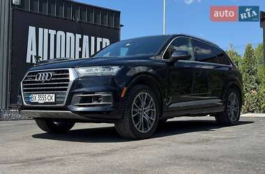 Внедорожник / Кроссовер Audi Q7 2017 в Каменец-Подольском