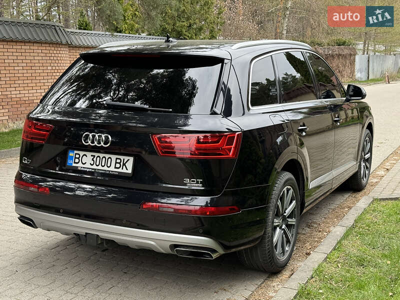 Внедорожник / Кроссовер Audi Q7 2016 в Львове