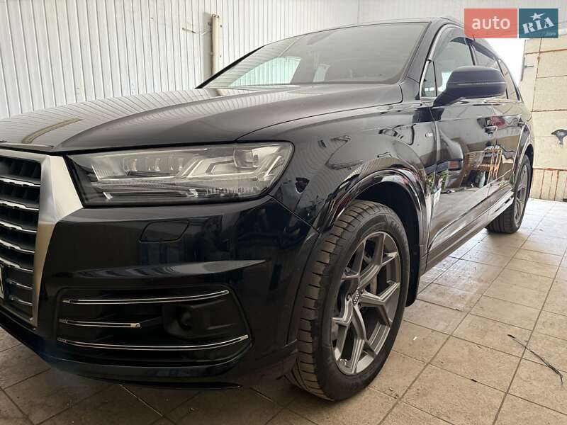 Внедорожник / Кроссовер Audi Q7 2015 в Подольске фото 11 Внедорожник / Кроссовер Audi Q7 2015 в Подольске