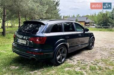 Внедорожник / Кроссовер Audi Q7 2012 в 