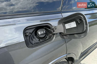 Внедорожник / Кроссовер Audi Q7 2021 в 