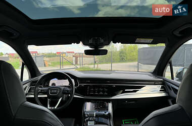 Внедорожник / Кроссовер Audi Q7 2021 в 
