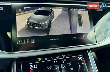 Внедорожник / Кроссовер Audi Q7 2021 в 