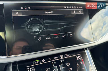 Внедорожник / Кроссовер Audi Q7 2021 в 
