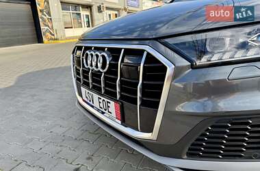 Внедорожник / Кроссовер Audi Q7 2020 в 