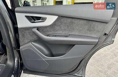 Внедорожник / Кроссовер Audi Q7 2020 в 
