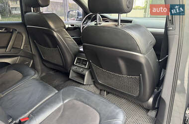 Внедорожник / Кроссовер Audi Q7 2011 в 
