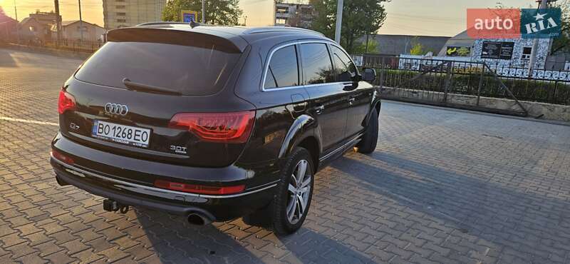 Внедорожник / Кроссовер Audi Q7 2015 в Тернополе