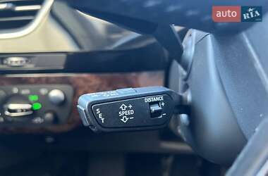 Внедорожник / Кроссовер Audi Q7 2016 в 