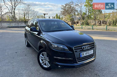Внедорожник / Кроссовер Audi Q7 2006 в 