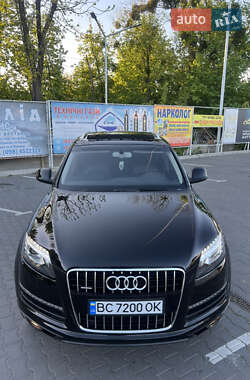 Внедорожник / Кроссовер Audi Q7 2013 в 