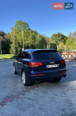 Внедорожник / Кроссовер Audi Q7 2007 в 