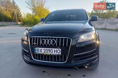 Внедорожник / Кроссовер Audi Q7 2012 в 
