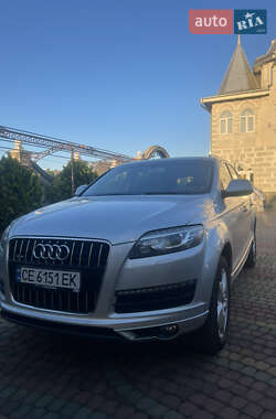 Позашляховик / Кросовер Audi Q7 2011 в 