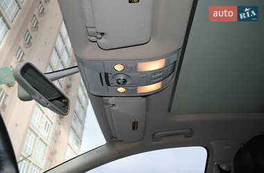 Позашляховик / Кросовер Audi Q7 2015 в 