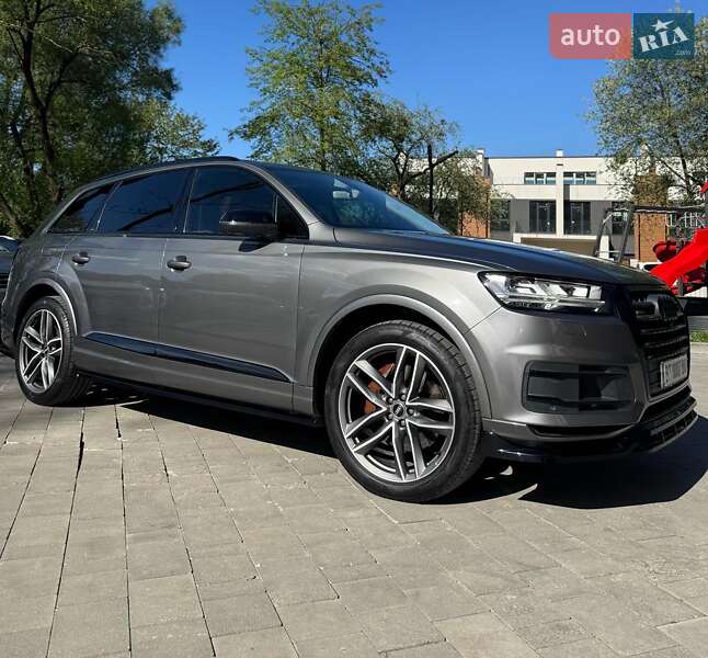 Внедорожник / Кроссовер Audi Q7 2016 в Ивано-Франковске