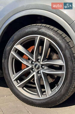 Позашляховик / Кросовер Audi Q7 2016 в Івано-Франківську