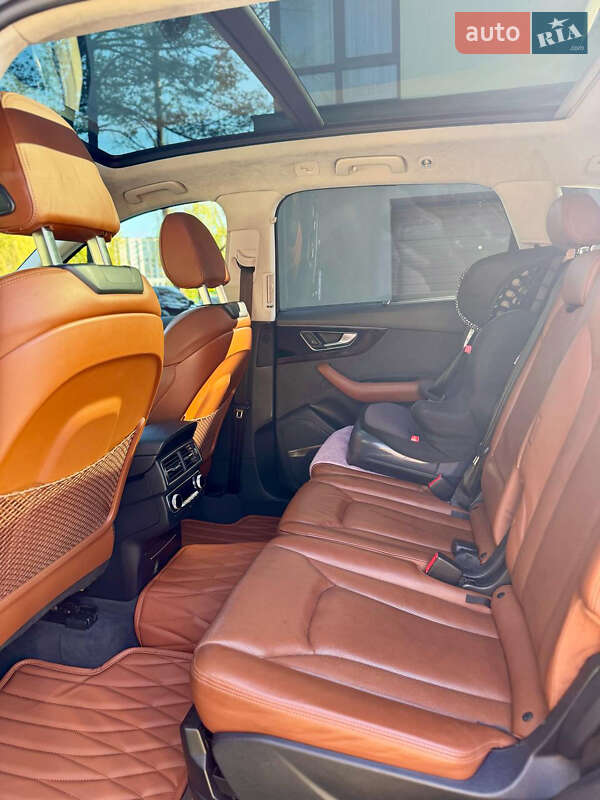 Внедорожник / Кроссовер Audi Q7 2016 в Ивано-Франковске