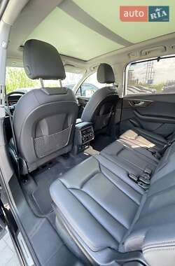 Внедорожник / Кроссовер Audi Q7 2019 в 