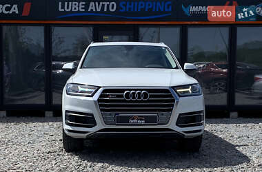 Внедорожник / Кроссовер Audi Q7 2018 в 