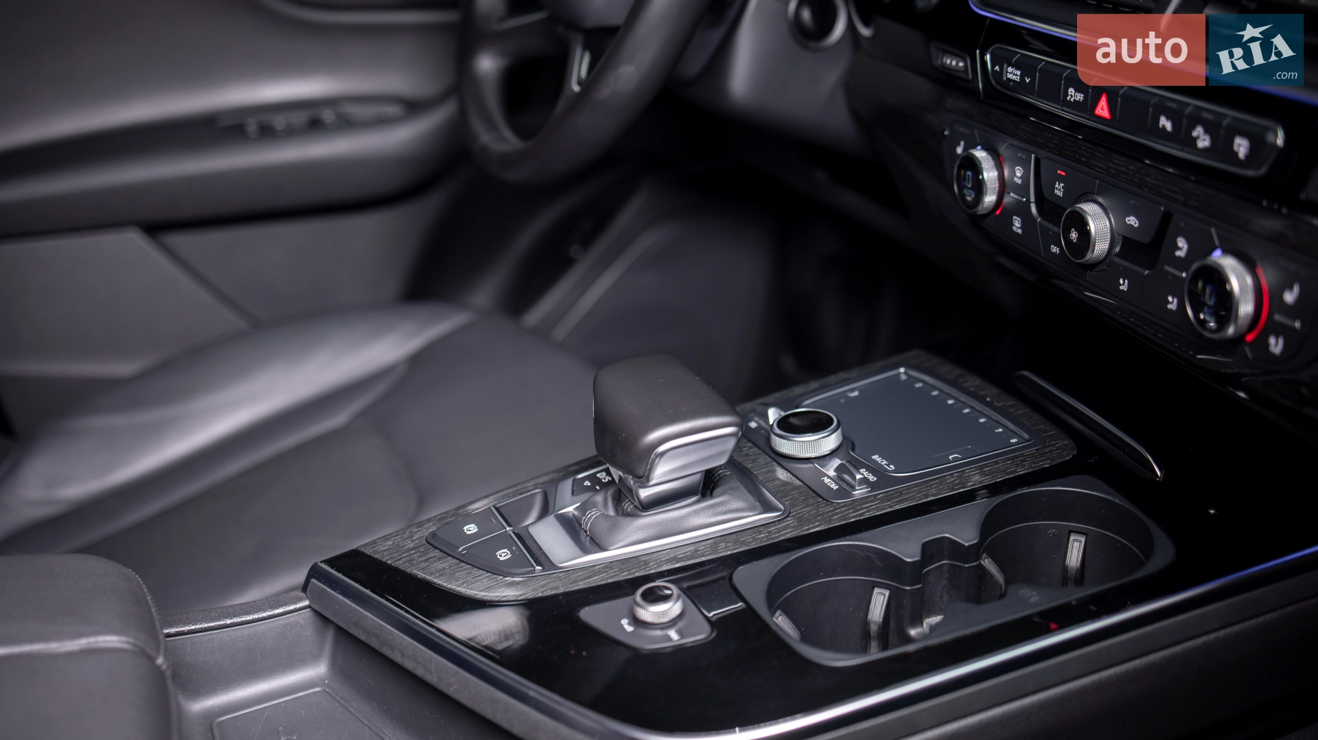 2015 Audi Q7 - мініатюра 36