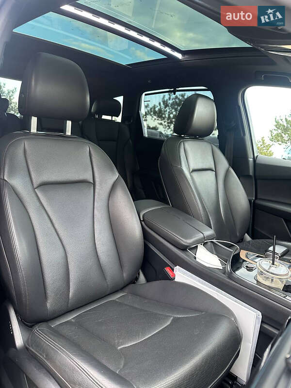 Позашляховик / Кросовер Audi Q7 2016 в Одесі