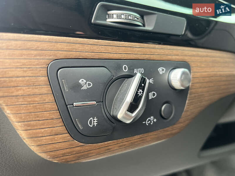 Внедорожник / Кроссовер Audi Q7 2017 в Луцке