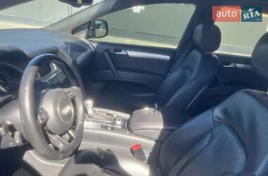 Внедорожник / Кроссовер Audi Q7 2014 в 
