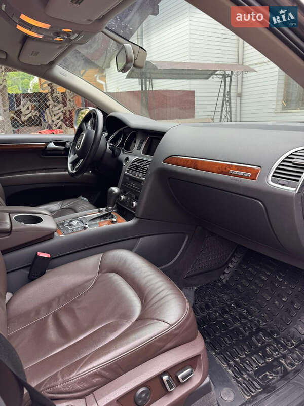 Внедорожник / Кроссовер Audi Q7 2011 в Вижнице