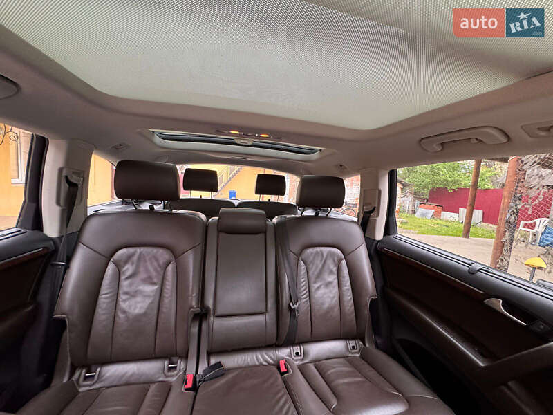 Внедорожник / Кроссовер Audi Q7 2011 в Вижнице