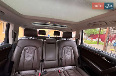 Внедорожник / Кроссовер Audi Q7 2011 в 