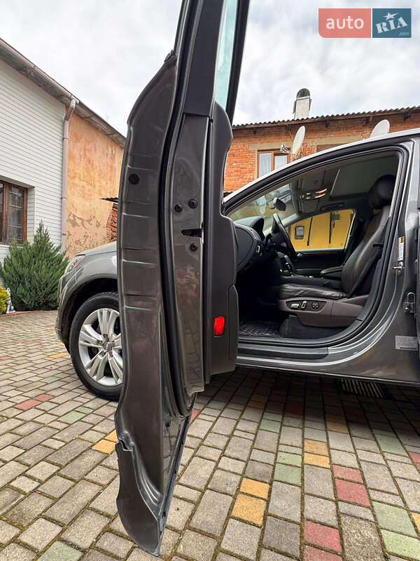 Внедорожник / Кроссовер Audi Q7 2011 в Вижнице
