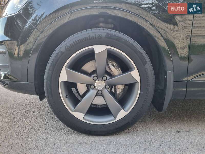 Внедорожник / Кроссовер Audi Q7 2016 в Виннице