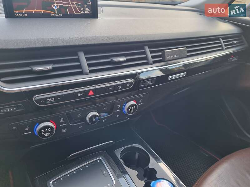 Внедорожник / Кроссовер Audi Q7 2016 в Виннице