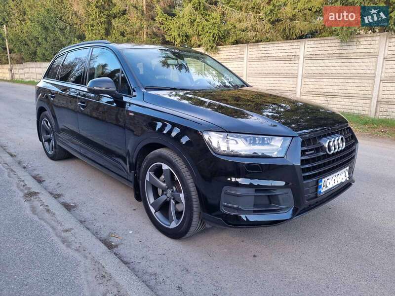 Внедорожник / Кроссовер Audi Q7 2016 в Виннице