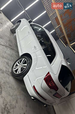 Внедорожник / Кроссовер Audi Q7 2014 в 