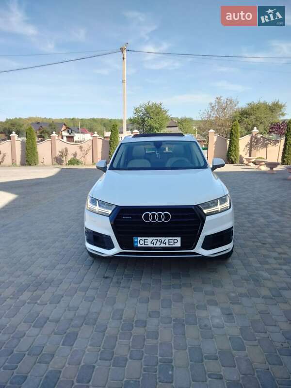 Внедорожник / Кроссовер Audi Q7 2016 в Черновцах