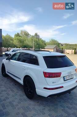 Внедорожник / Кроссовер Audi Q7 2016 в Черновцах