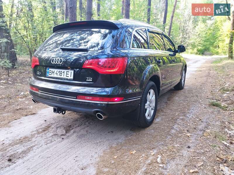 Позашляховик / Кросовер Audi Q7 2010 в Охтирці