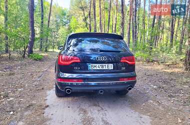 Внедорожник / Кроссовер Audi Q7 2010 в 