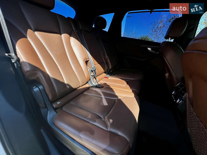 Внедорожник / Кроссовер Audi Q7 2016 в Одессе фото 11 Внедорожник / Кроссовер Audi Q7 2016 в Одессе