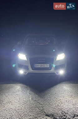 Внедорожник / Кроссовер Audi Q7 2014 в 